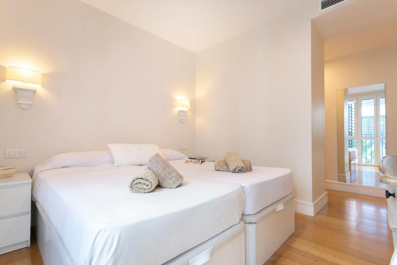 Acogedor Apartamento Junto A La Catedral By Rent Me มาลากา ภายนอก รูปภาพ